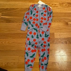 NWT Size 2T Hanna Andersson one piece zip pjs